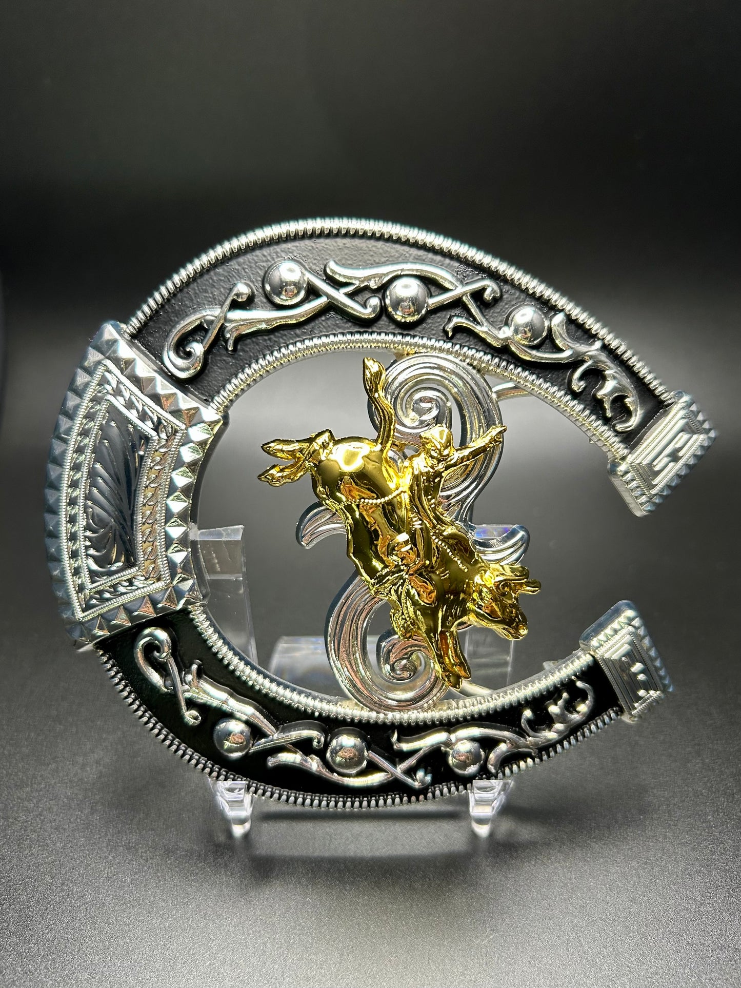Silver Horseshoe Buckle With Gold Bull Rider
