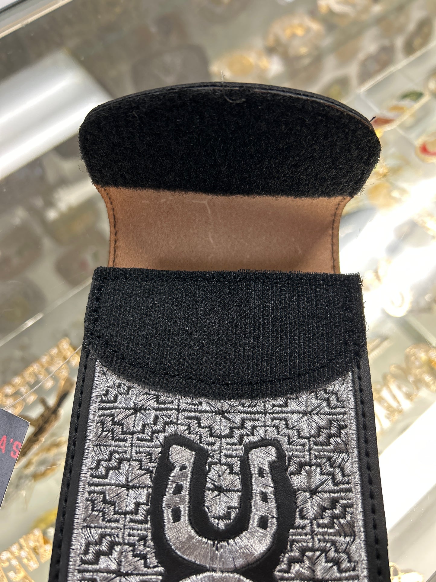 Horseshoe Phone Holster