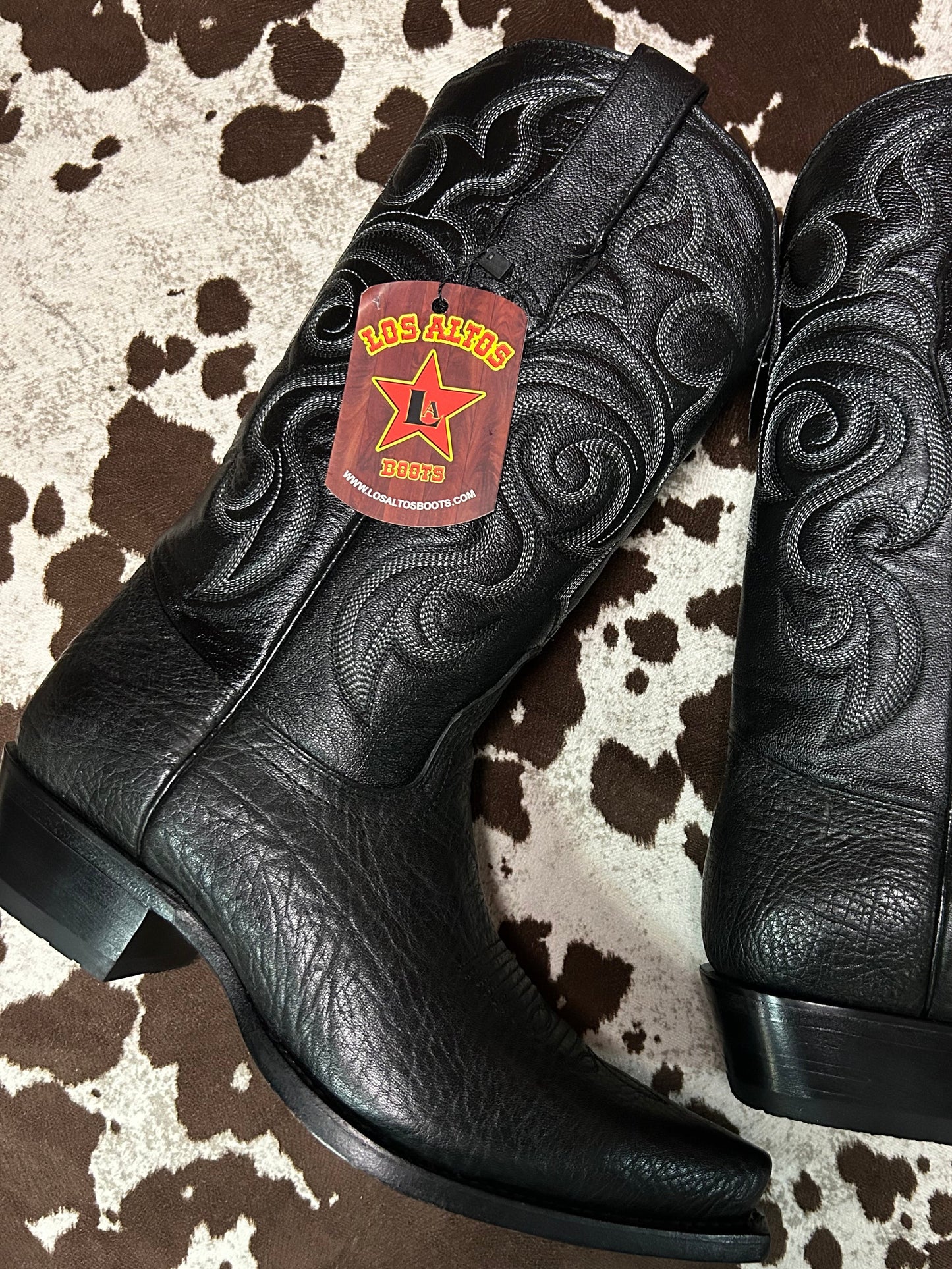 Original Bull Shoulder Black Snip Toe Boot