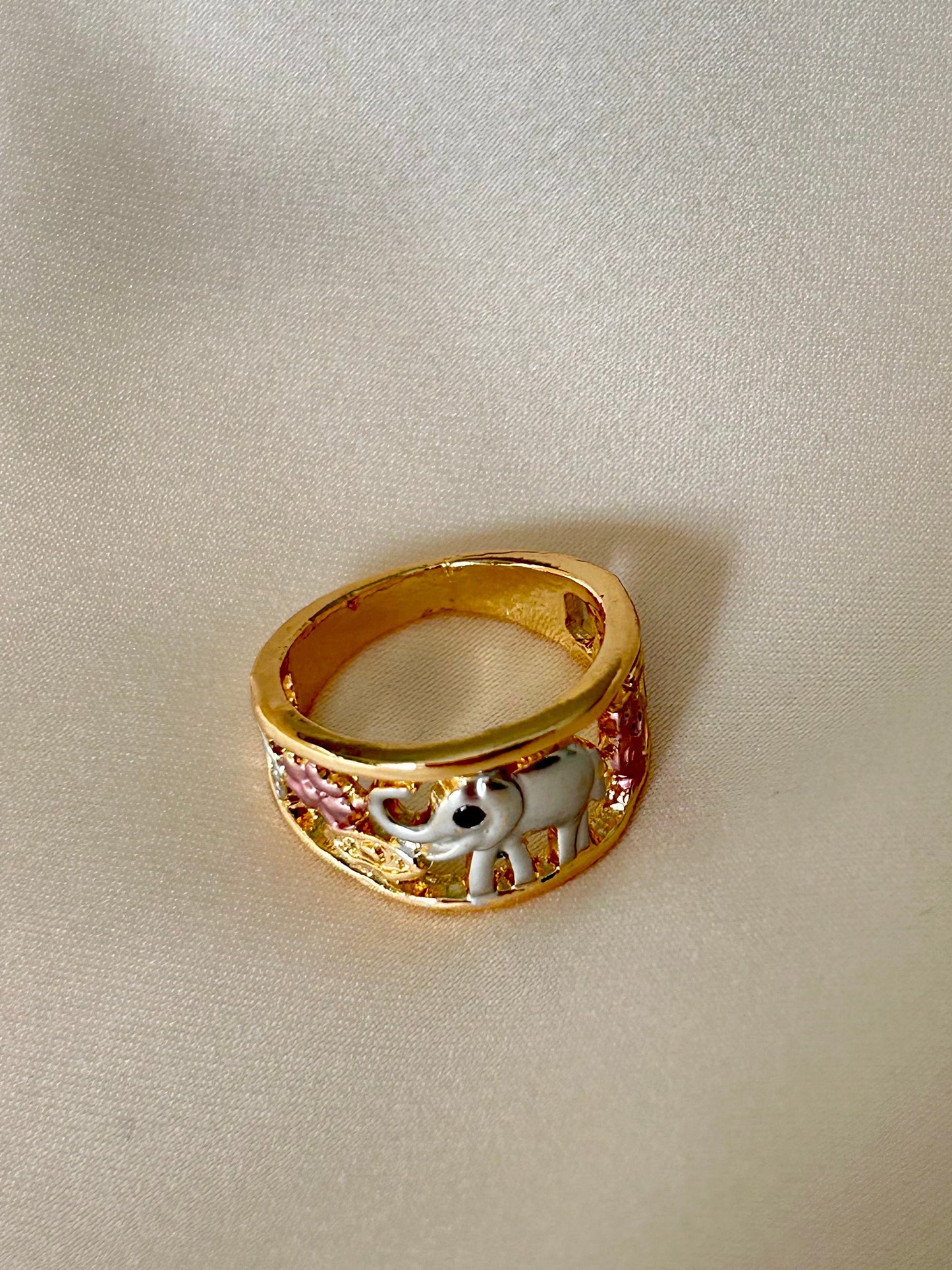 Good luck elephant ring