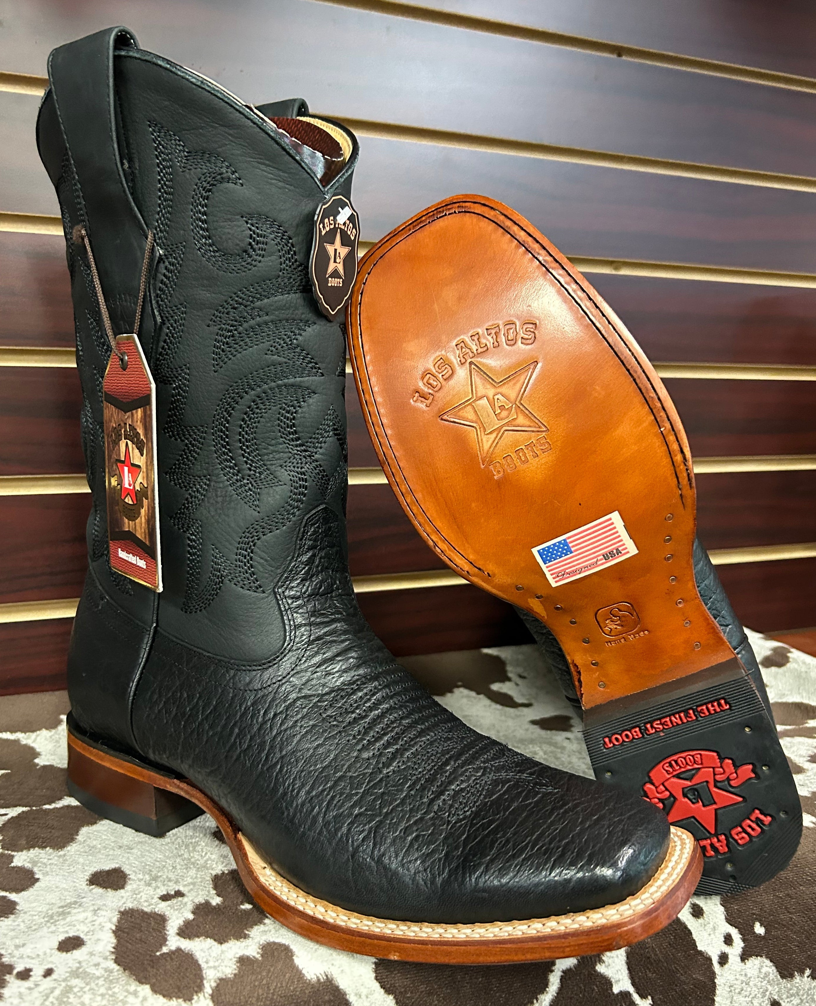 Bull Shoulder Square Toe Boot (Black) – Mendoza's Western Wear