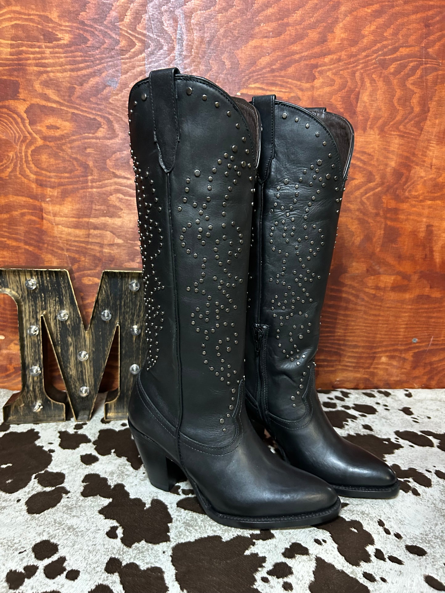Taylor Black Knee High Snip Toe Boot