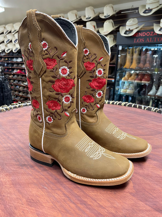 Topo Square Toe Women’s Boot