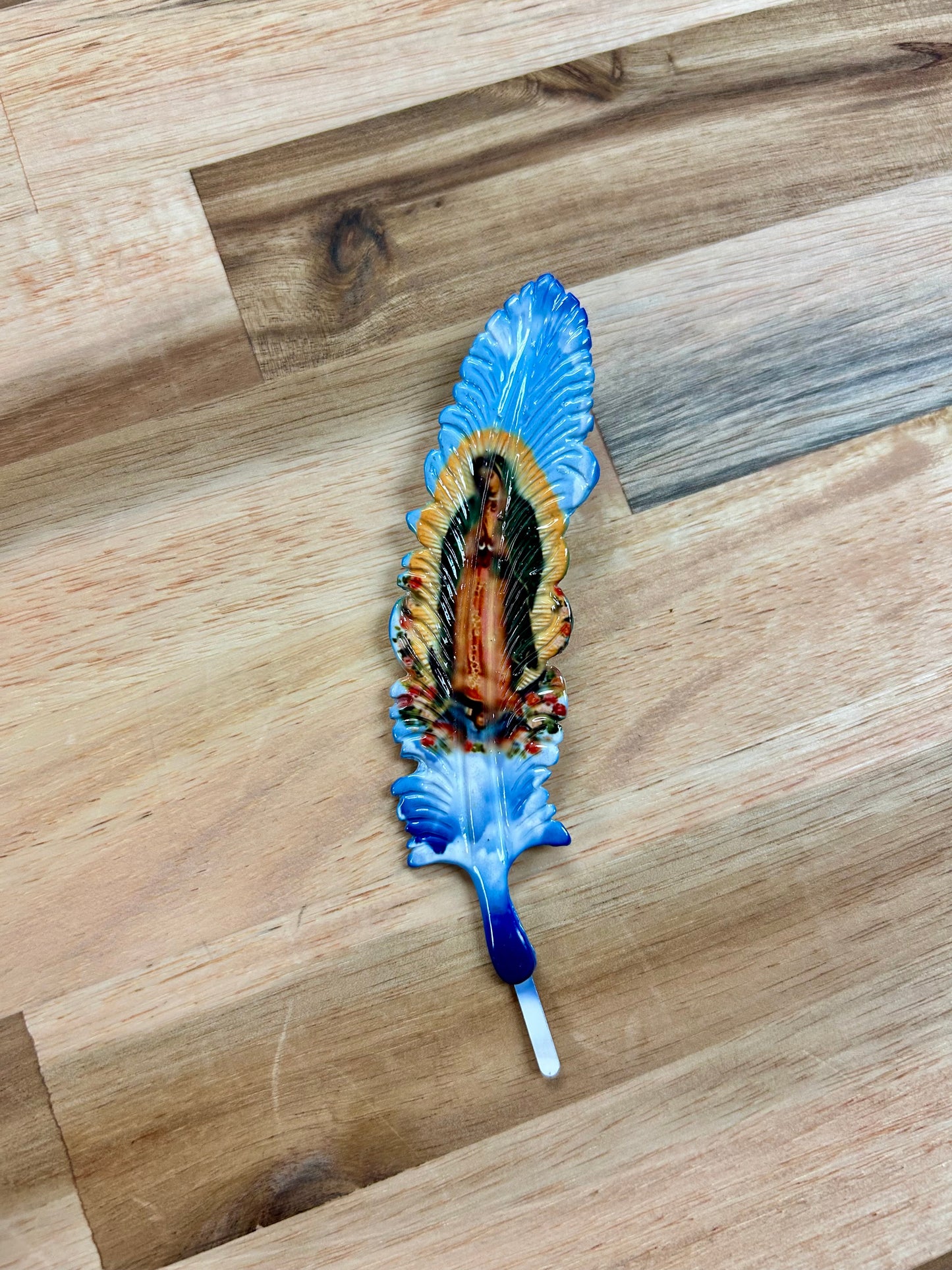 Virgen Maria Pluma de Metal