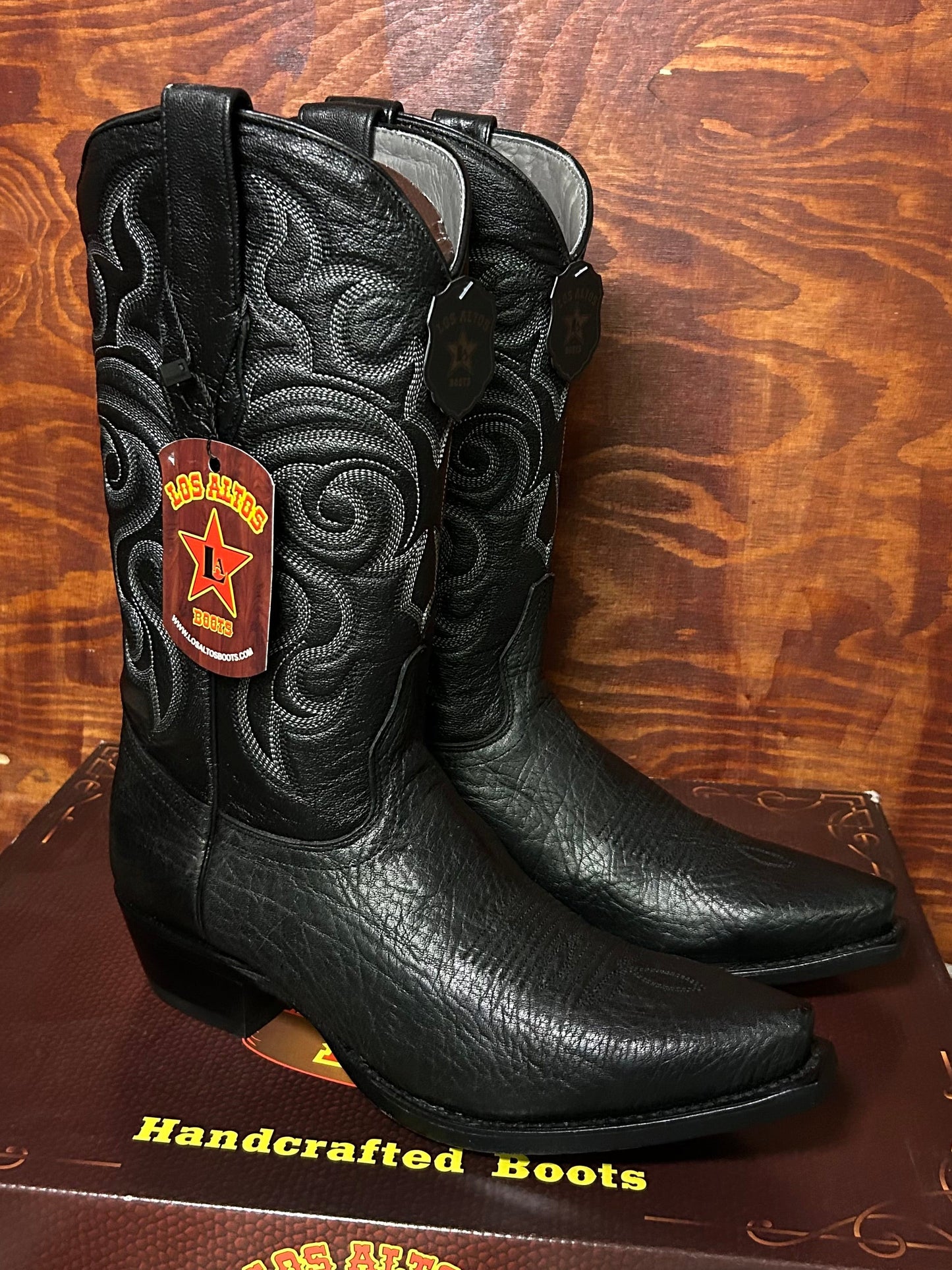 Original Bull Shoulder Black Snip Toe Boot