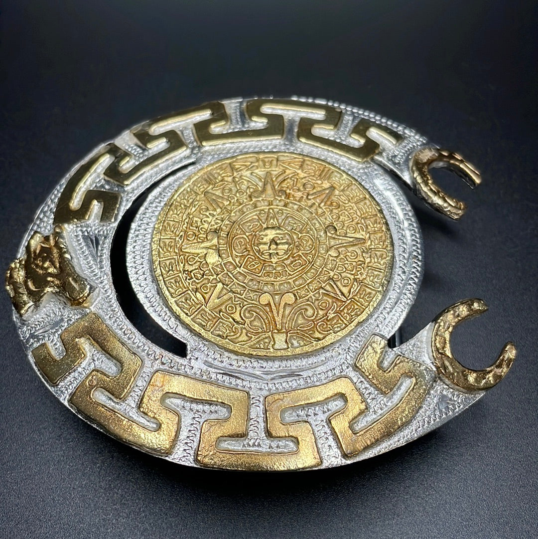 Hebilla de Herradura con Calendario Mayan
