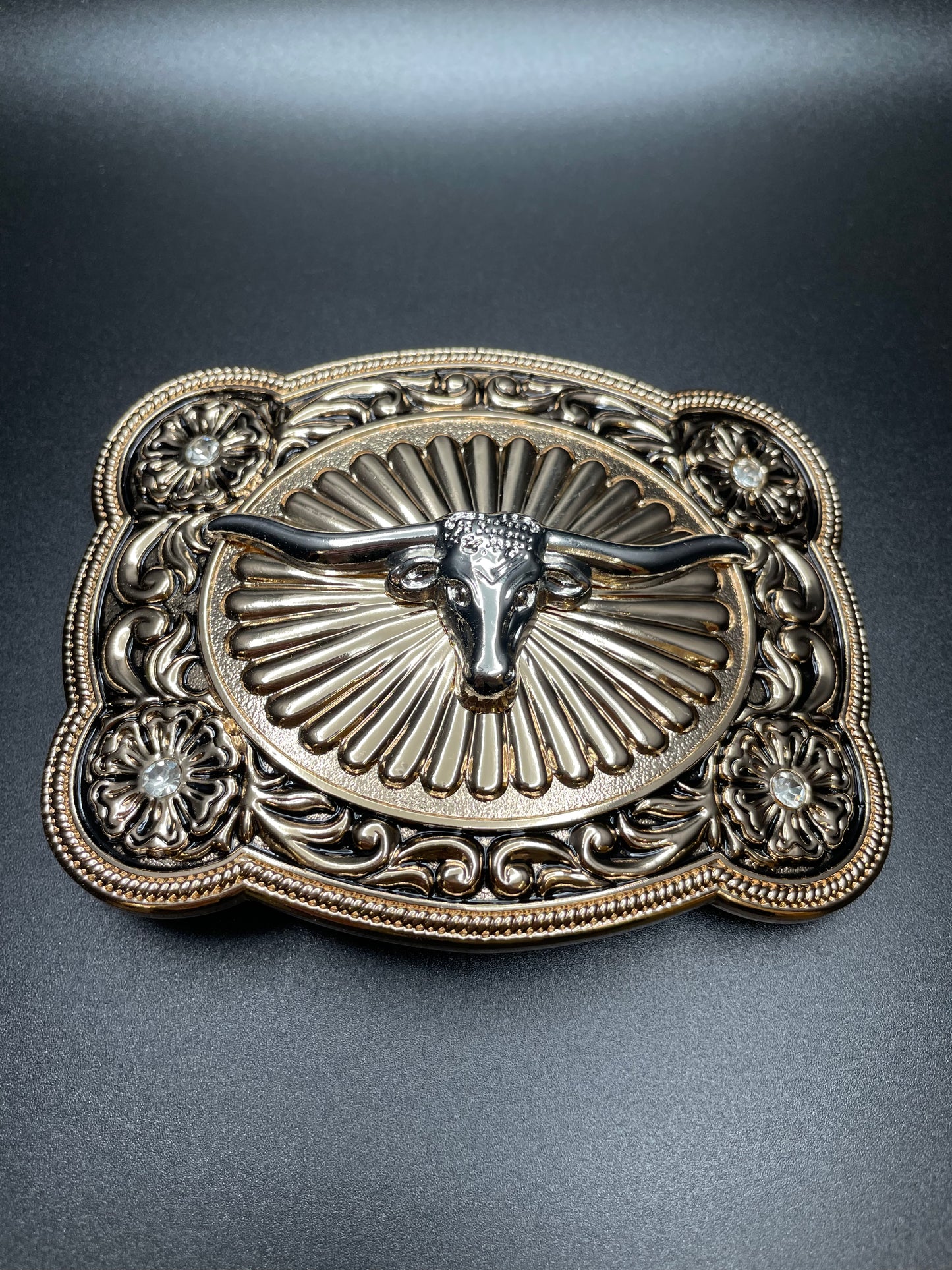 Long Horn Bronze Buckle