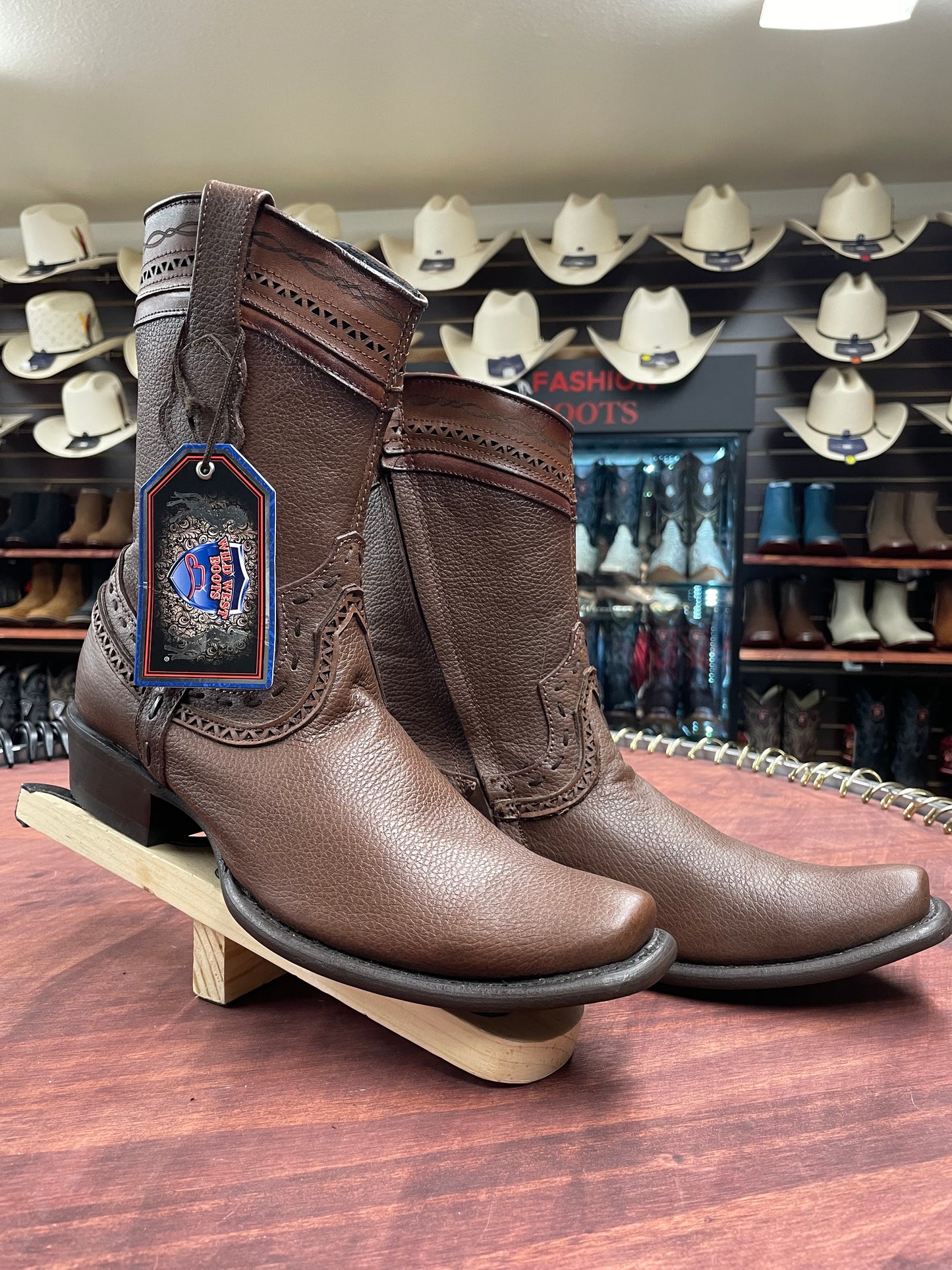 Wild West Dubai Brown Boot