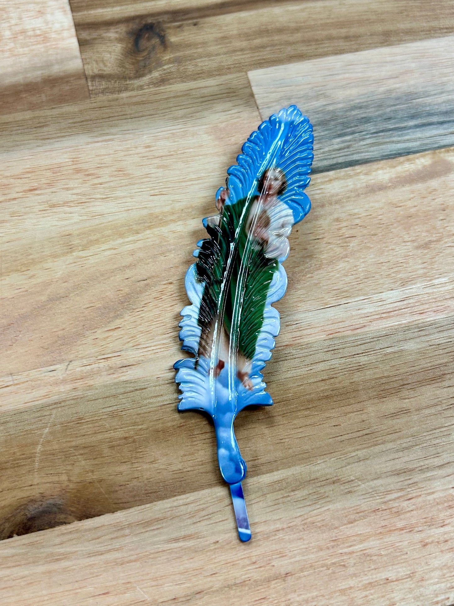 San Judas Pluma de Metal