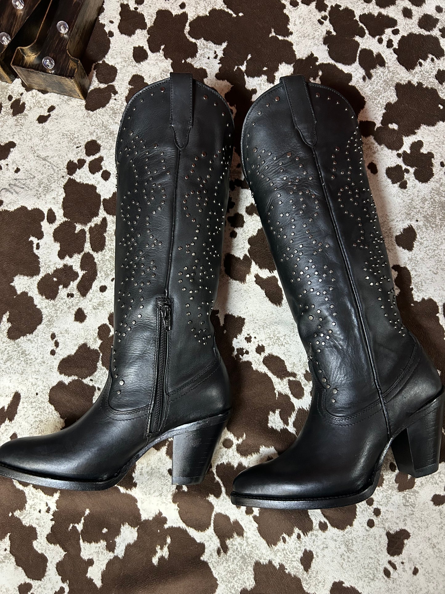 Taylor Black Knee High Snip Toe Boot