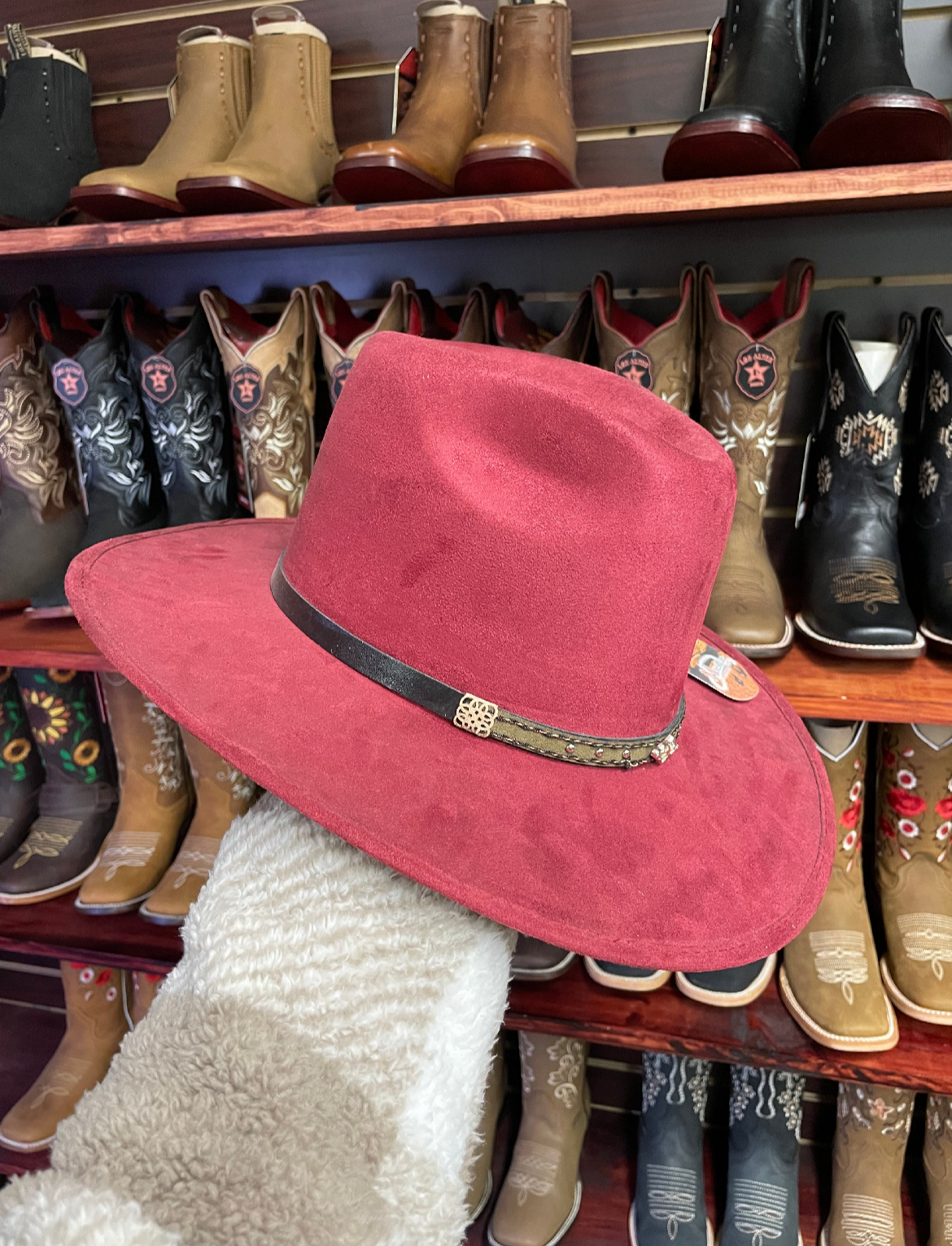 Suede Explorer Women’s Hat (Ivory & Burgundy)