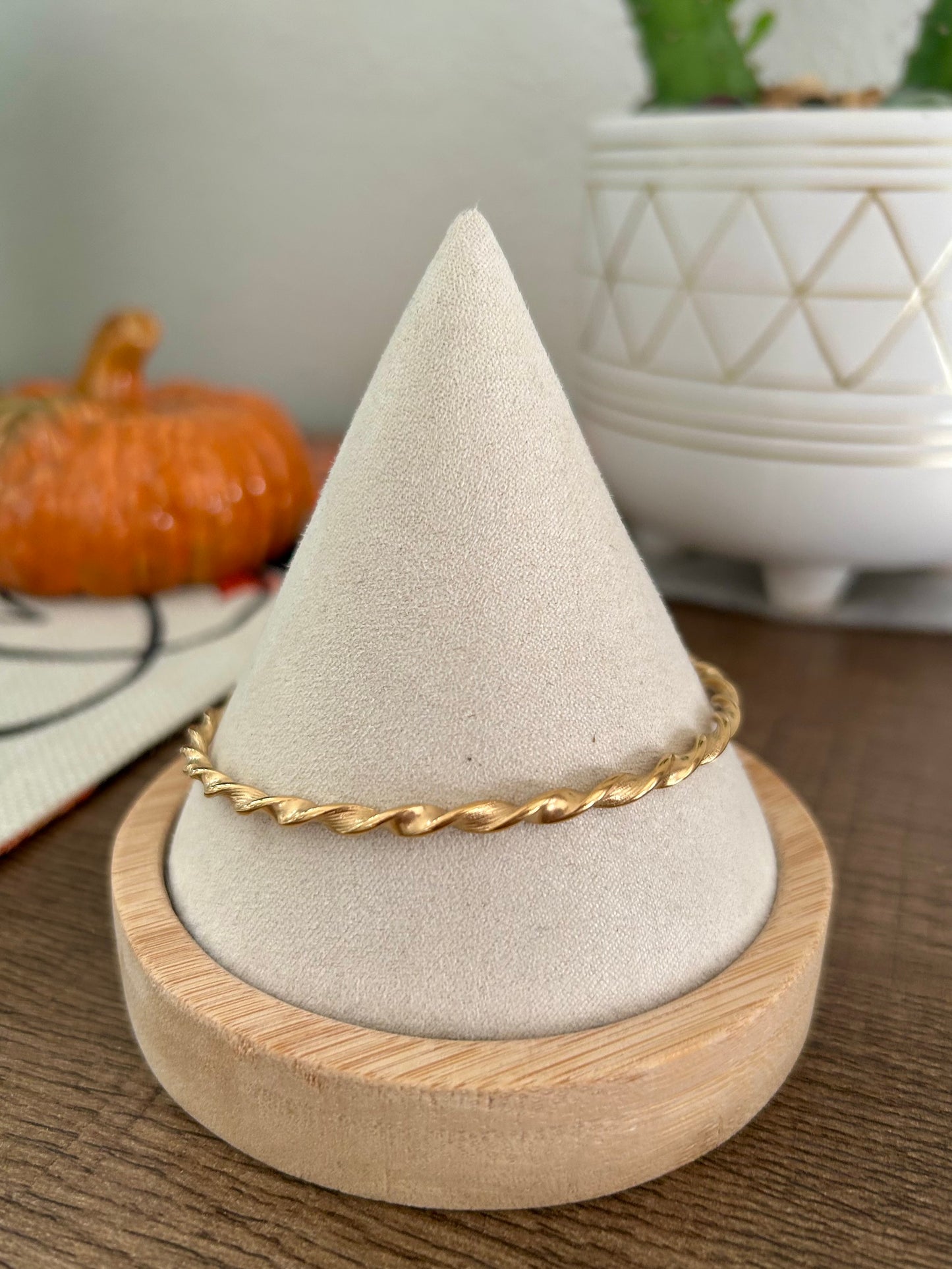 Twisted Bangle Bracelet
