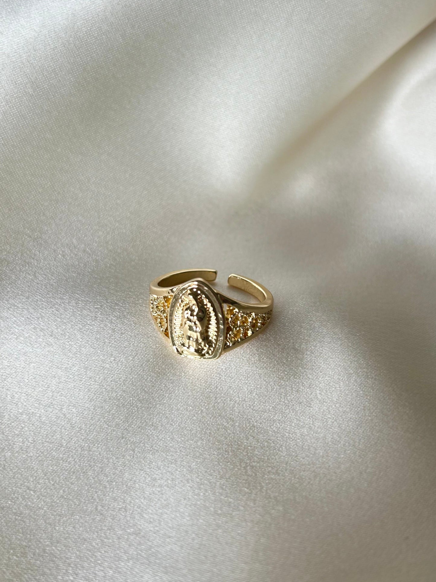 Mother Mary Ring