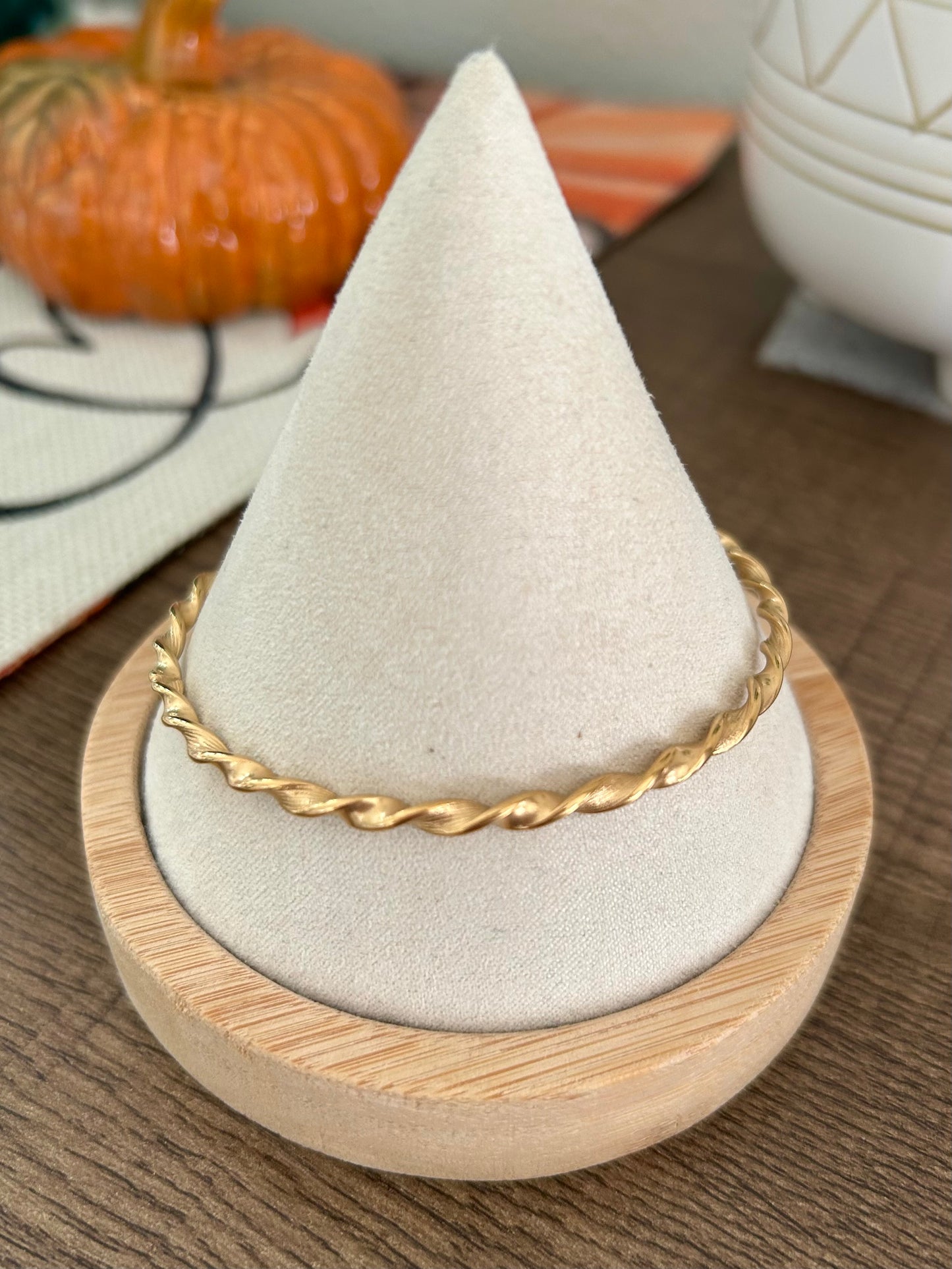 Twisted Bangle Bracelet