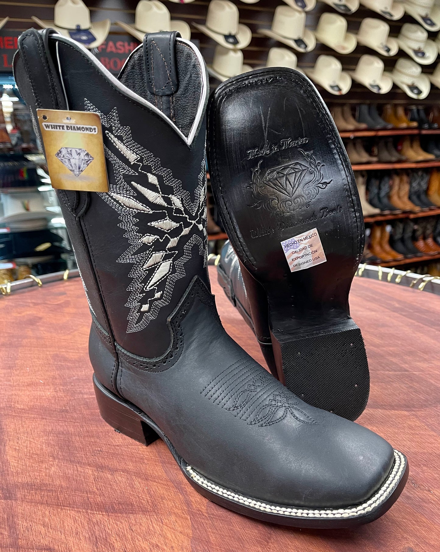 White Diamonds Rodeo Black Boot