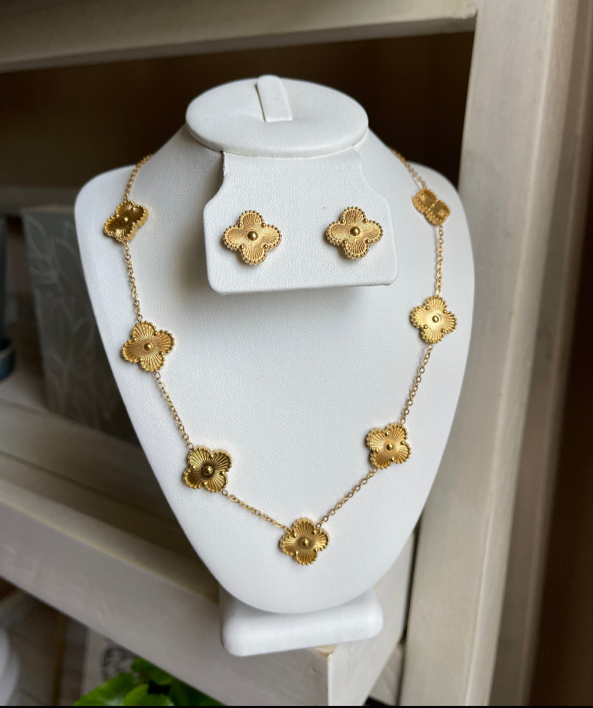 Lucky Necklace & Earrings Set (Gold or Burgundy)