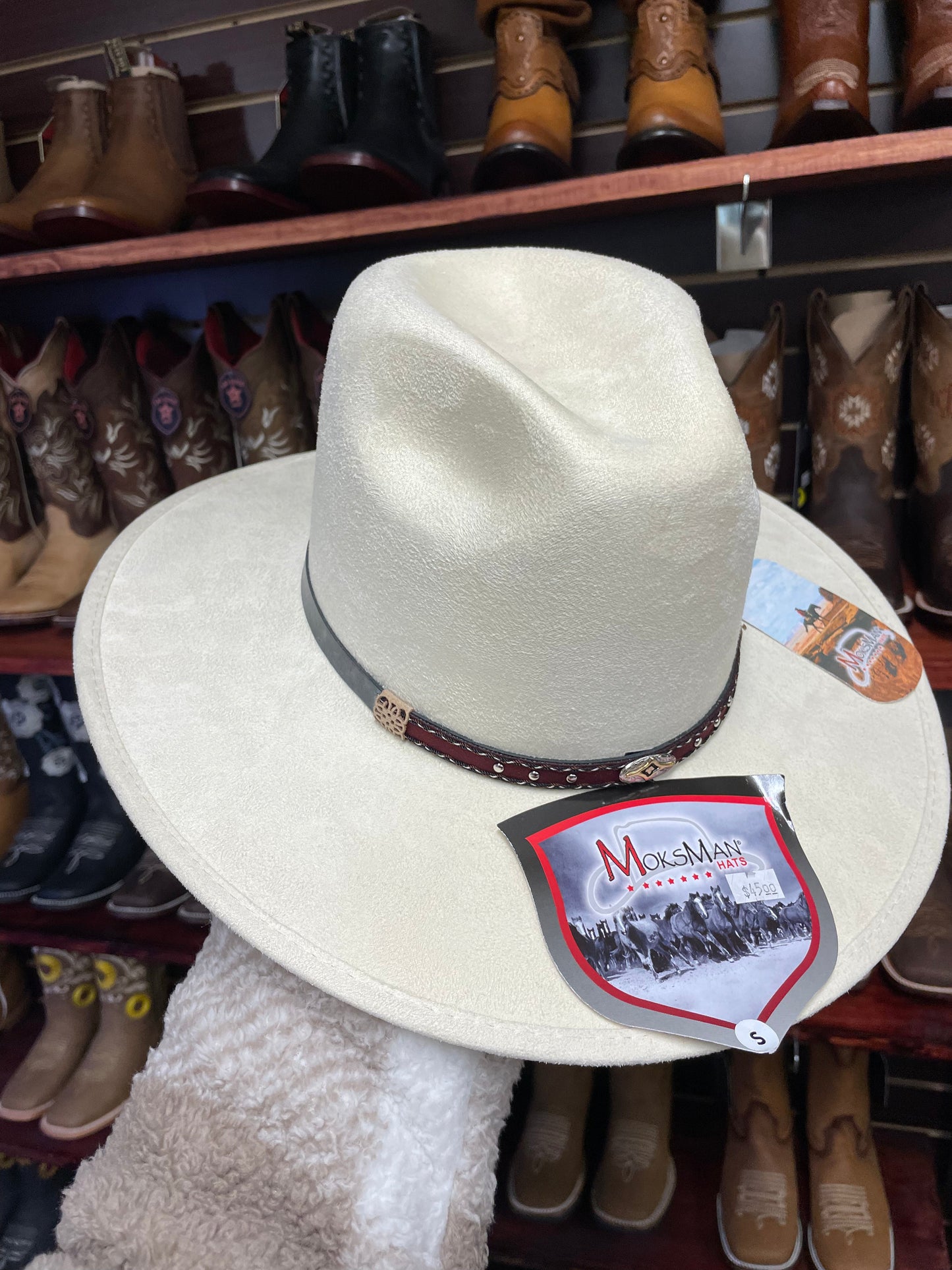 Suede Explorer Women’s Hat (Ivory & Burgundy)