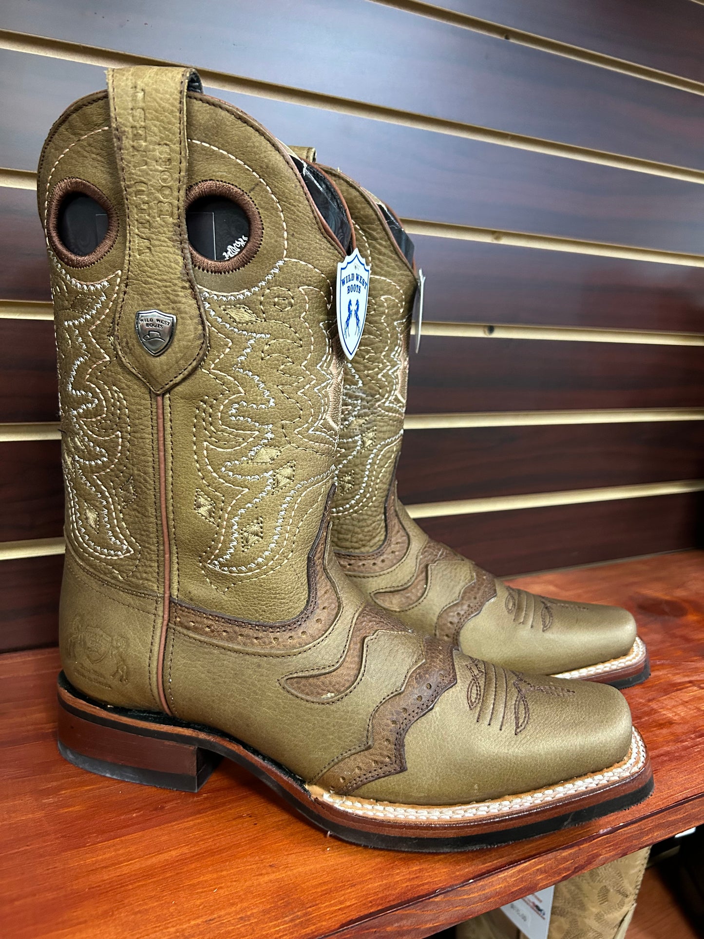 Wild West Rodeo Square Toe Boots Rage Honey