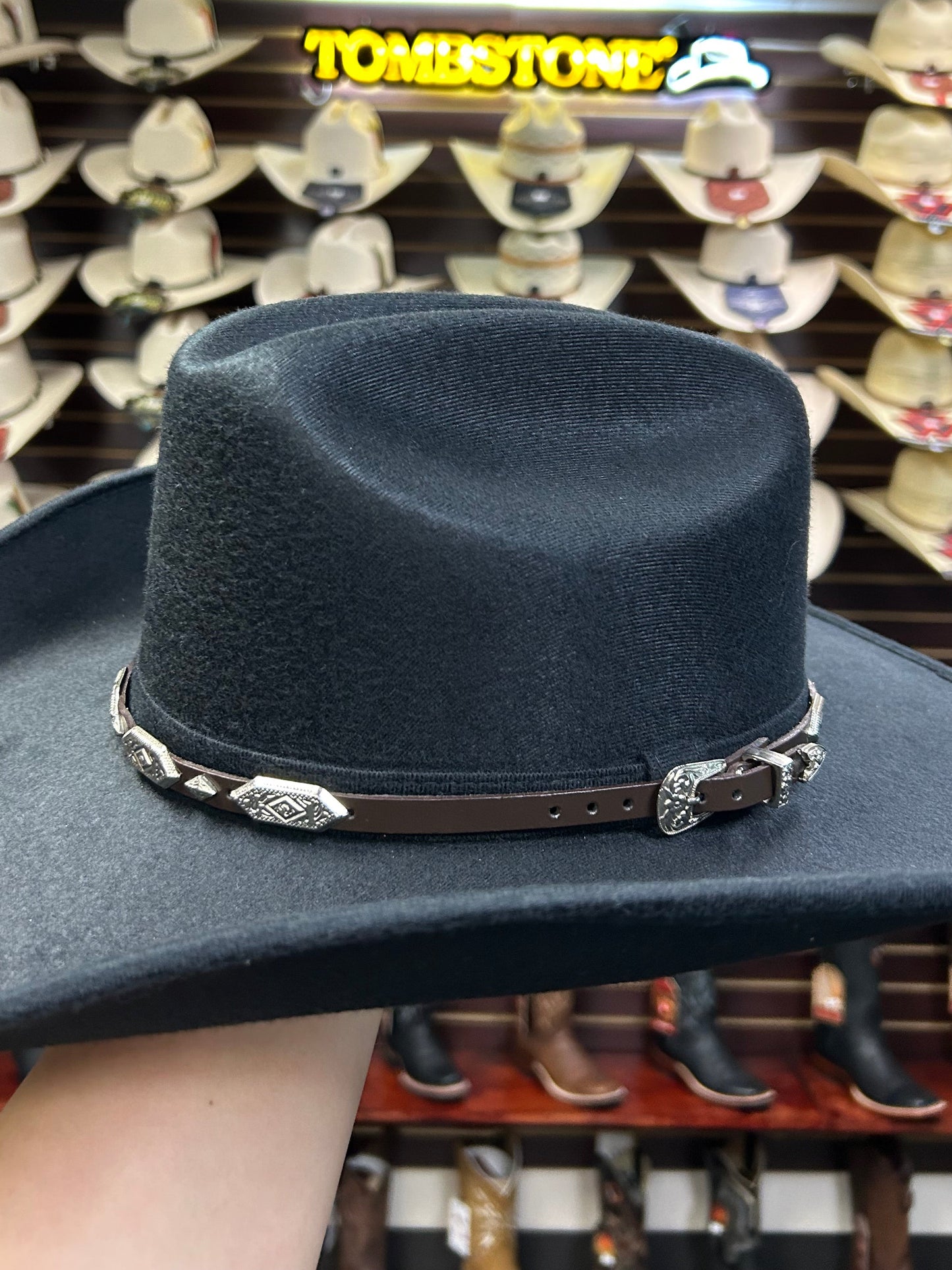 Toquilla Con Herraje