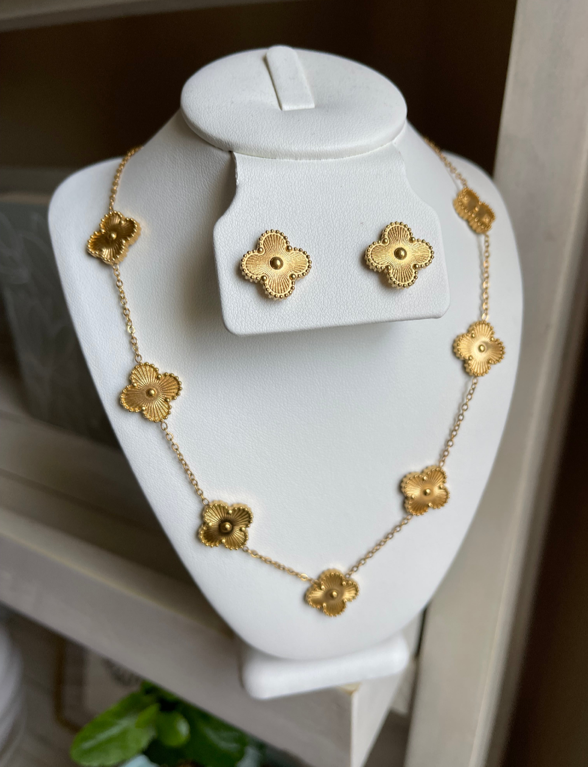 Lucky Necklace & Earrings Set (Gold or Burgundy)