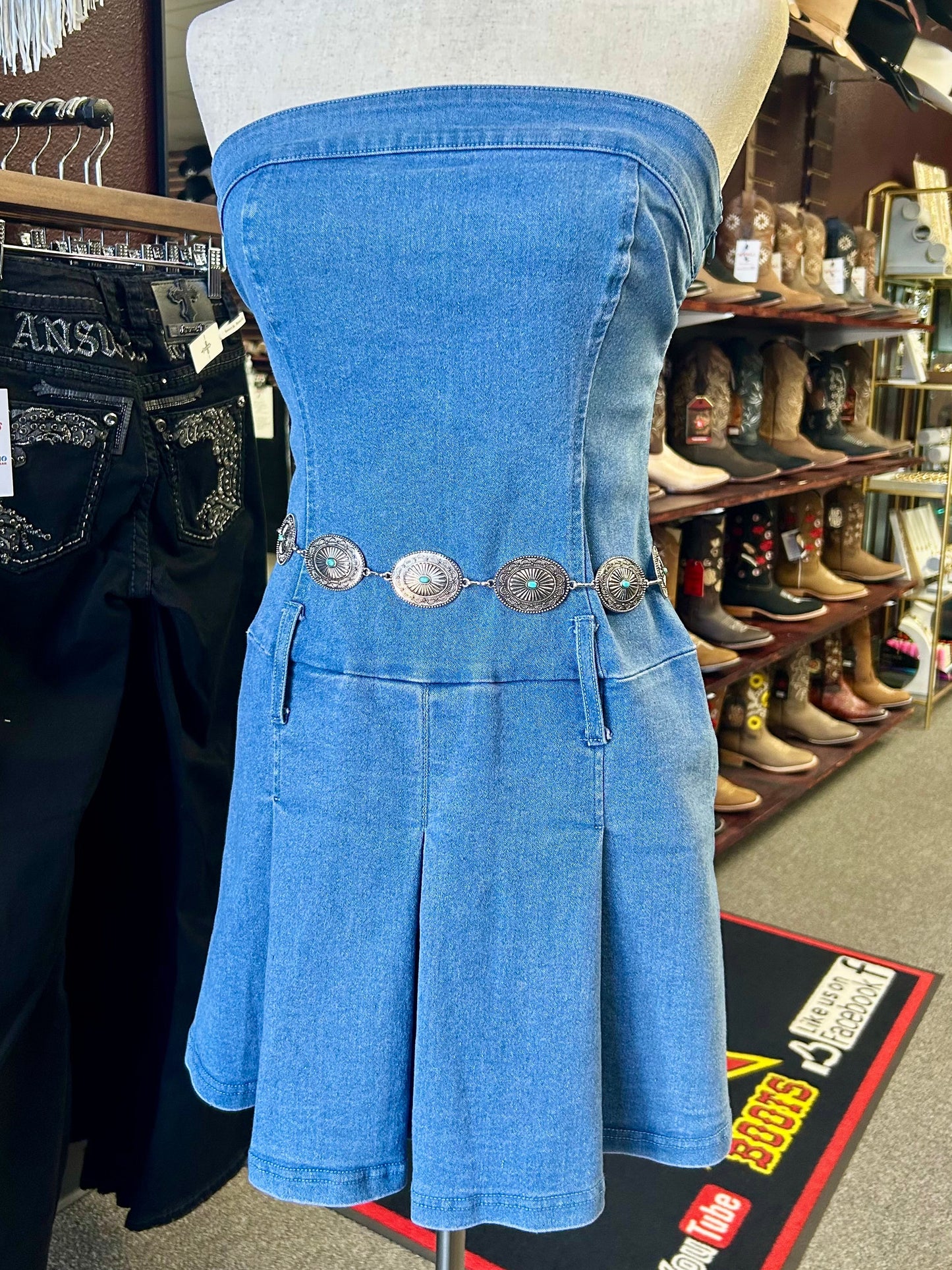 Daisy Concho Belt