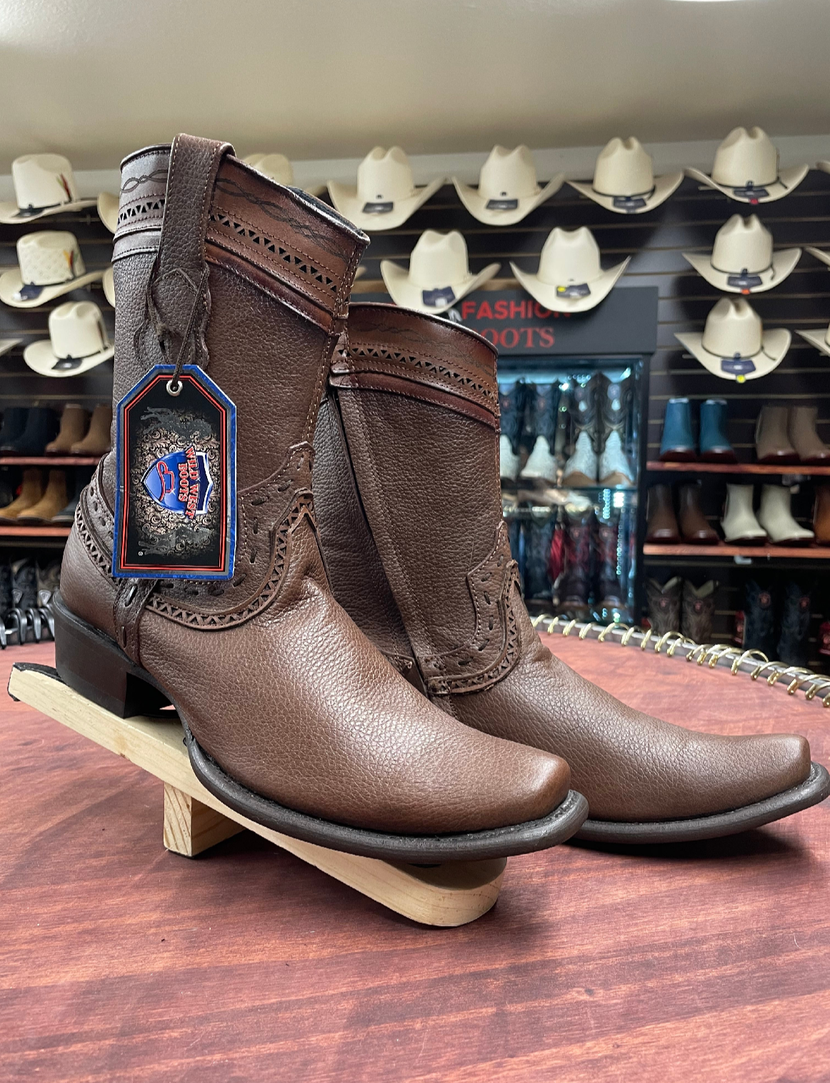 Dubai Boot (Black & Brown)