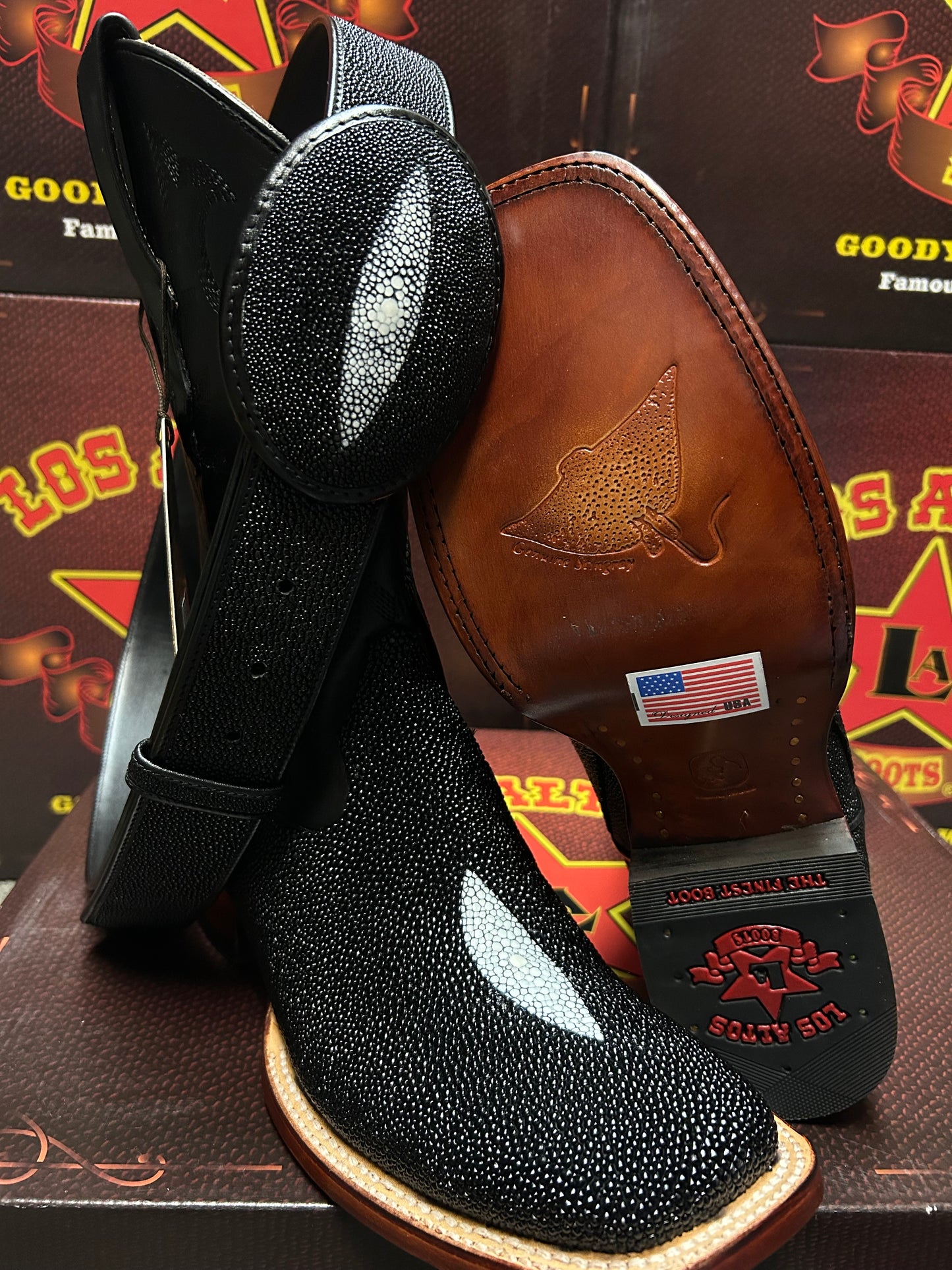 Stingray Single Stone Black Wide Square Toe Boot