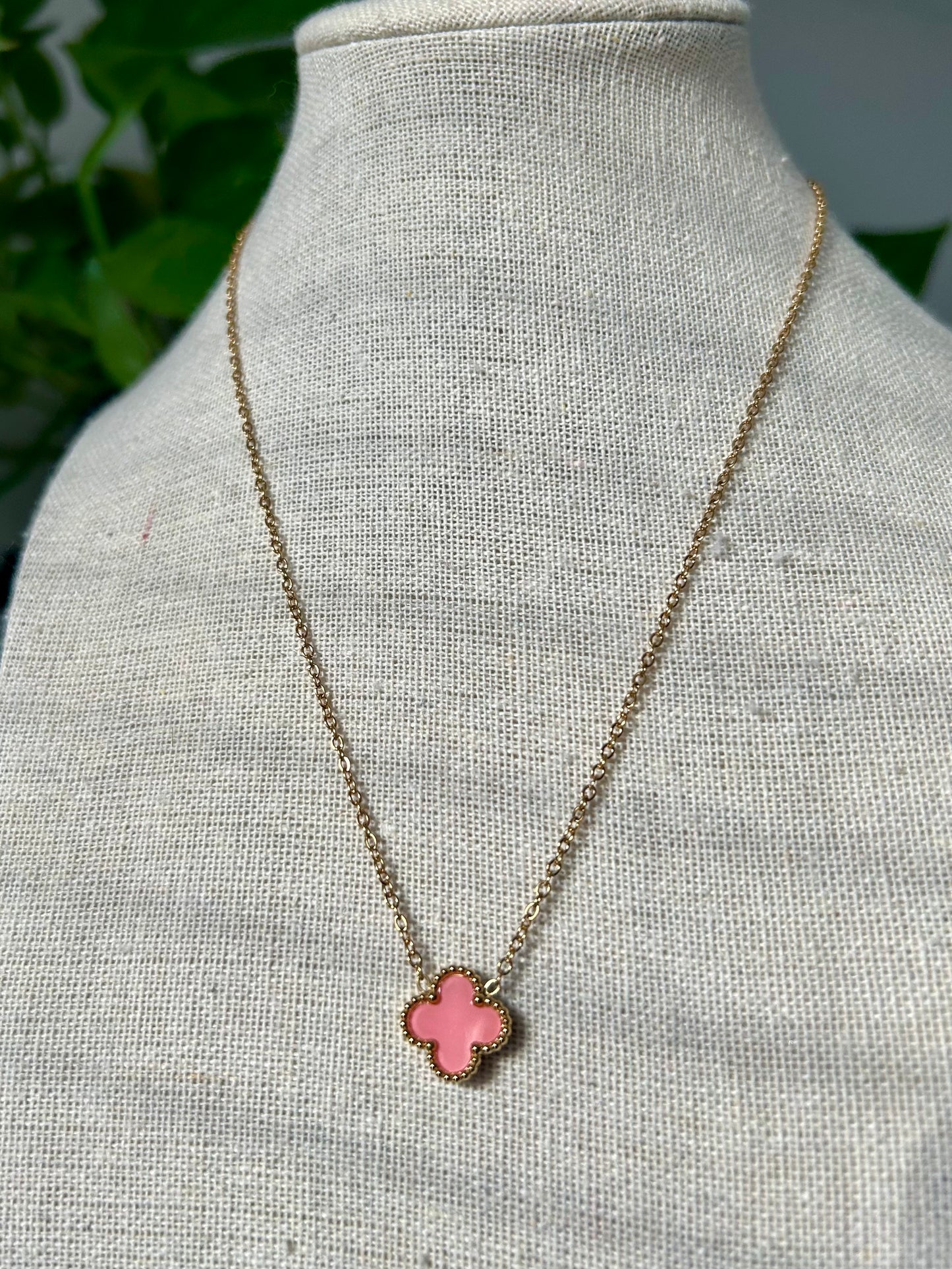 Lucky Necklace (Pink)