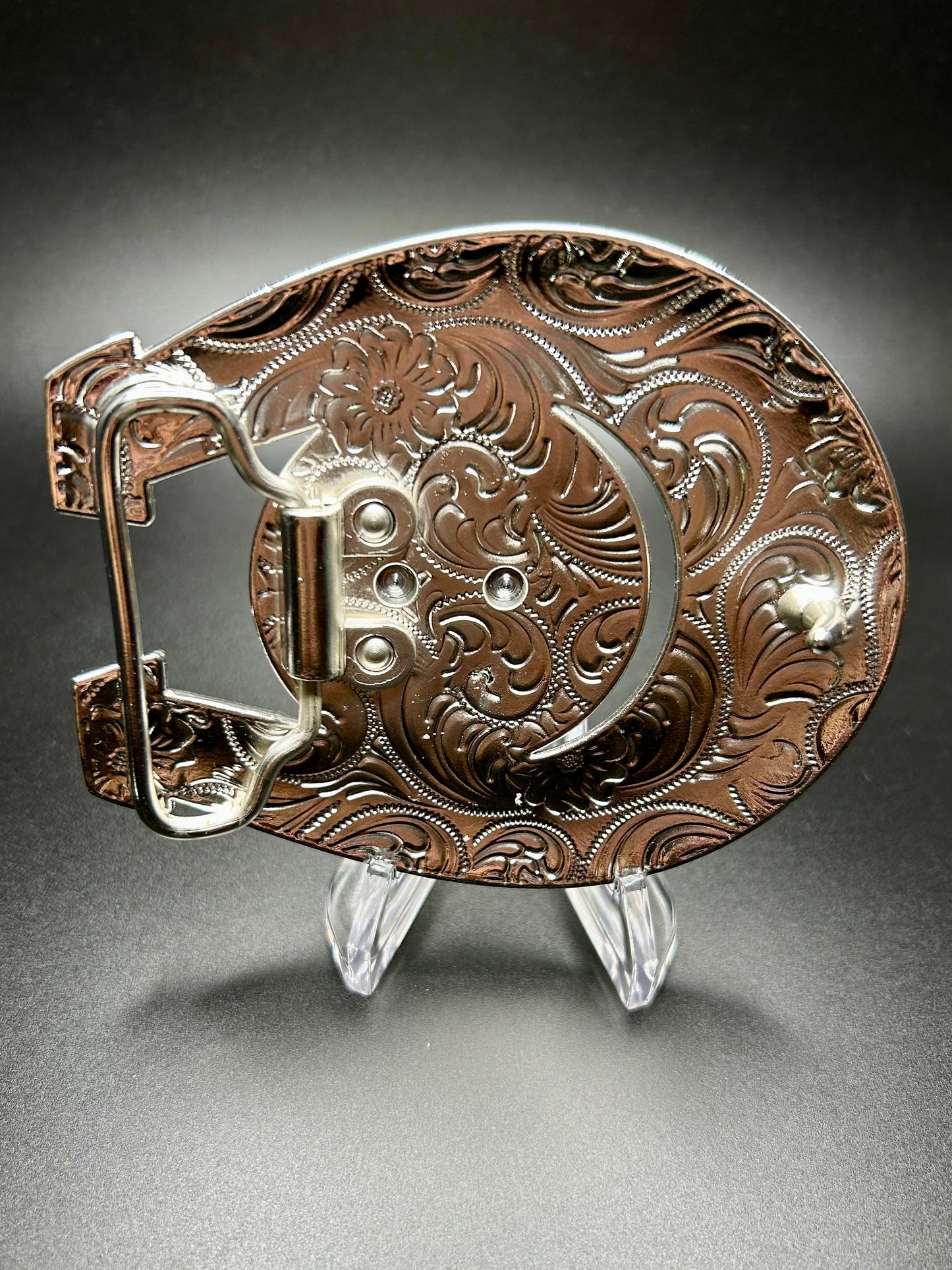 Silver Horseshoe Buckle With Gold Horse