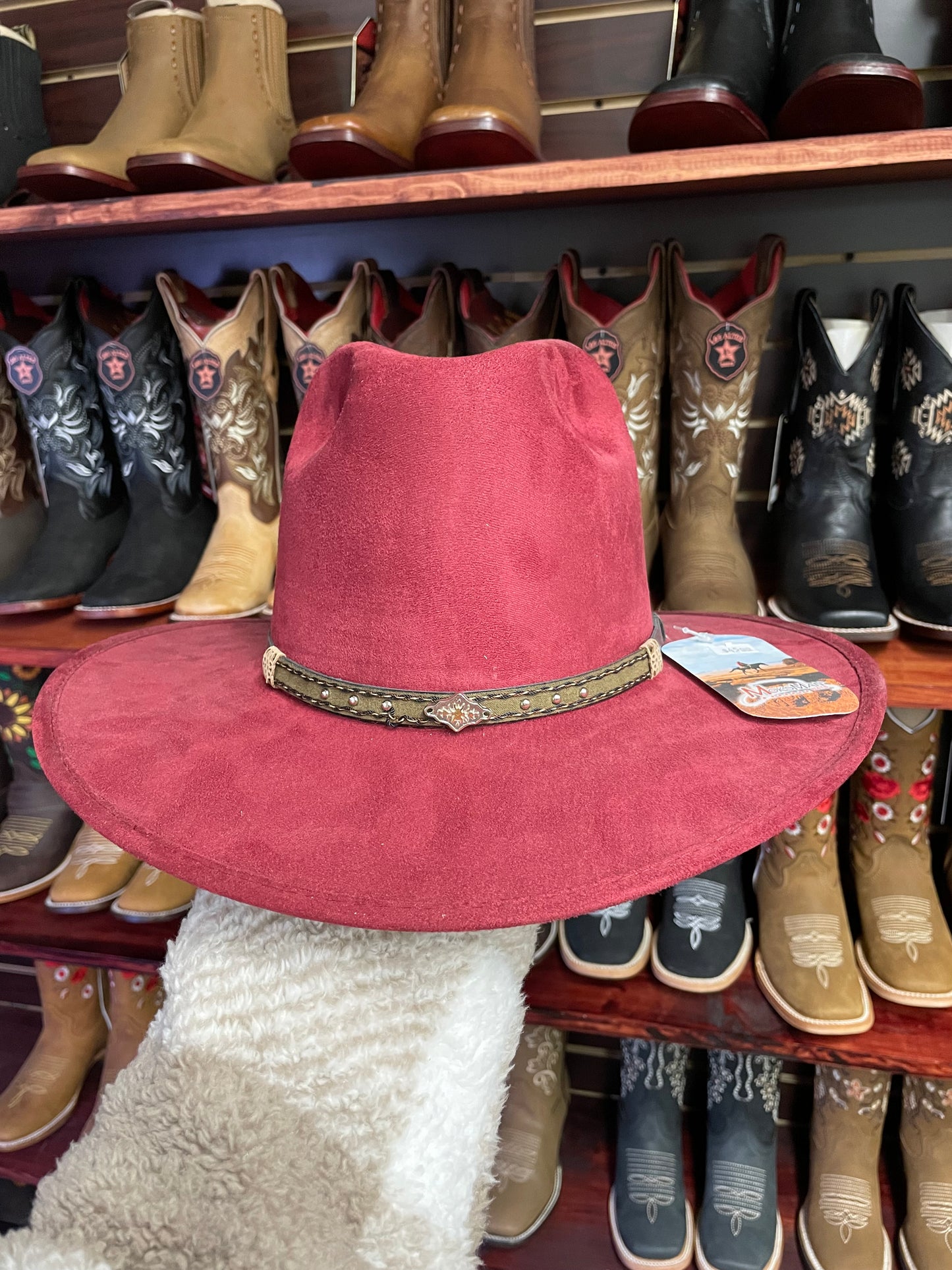 Moksman Burgundy Women’s Hat