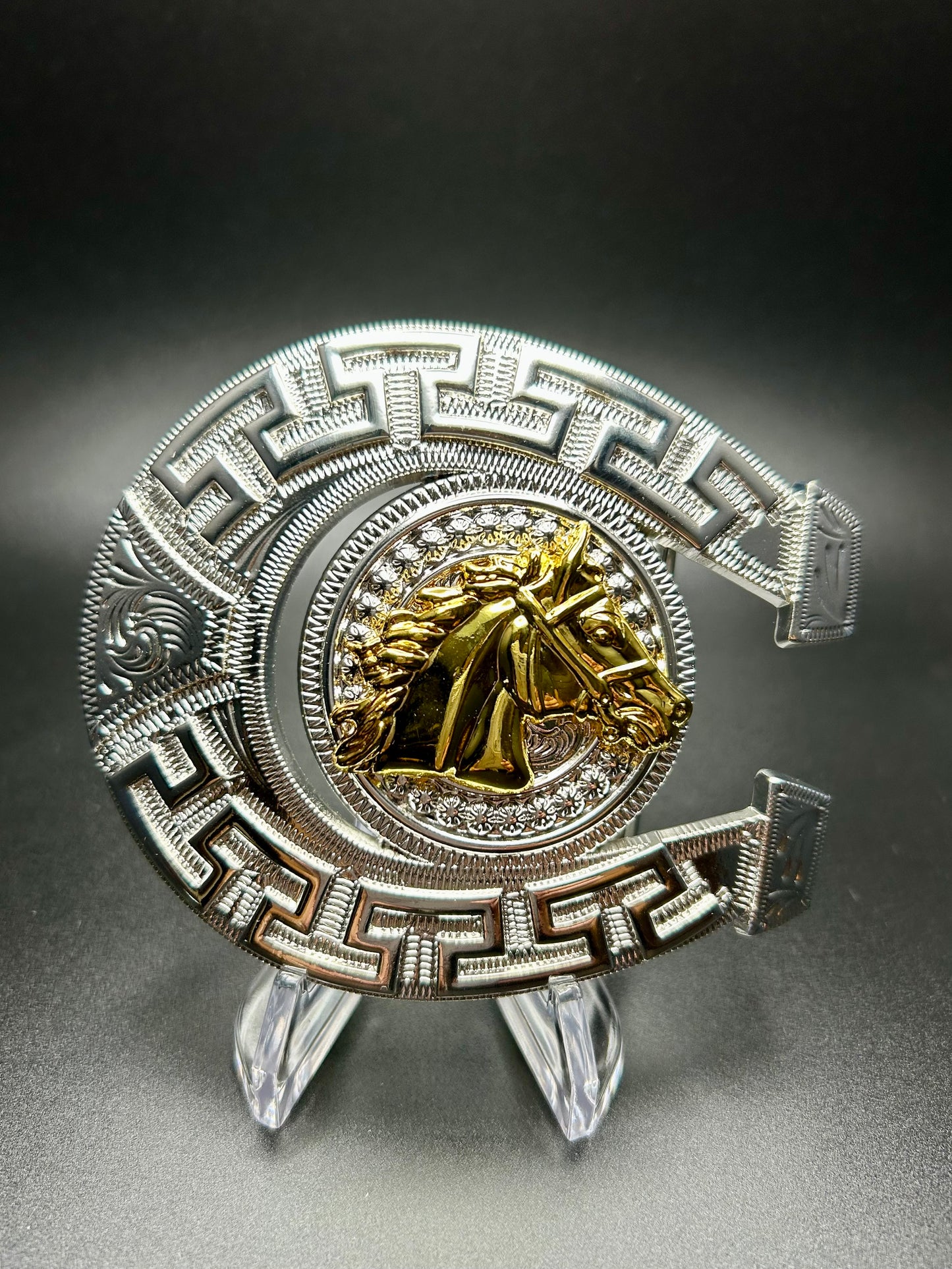 Silver Horseshoe Buckle With Gold Horse