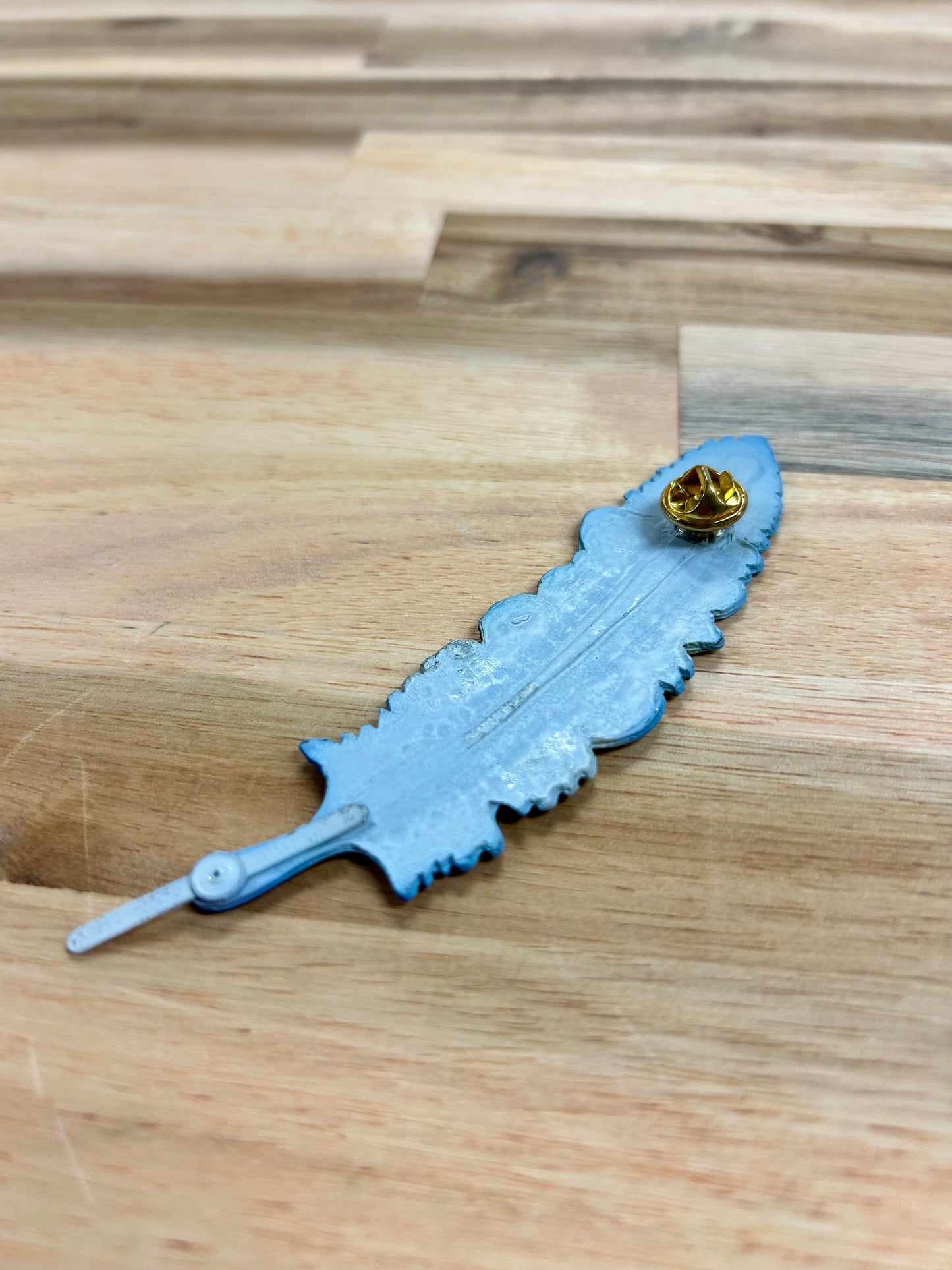 Virgen Maria Pluma de Metal