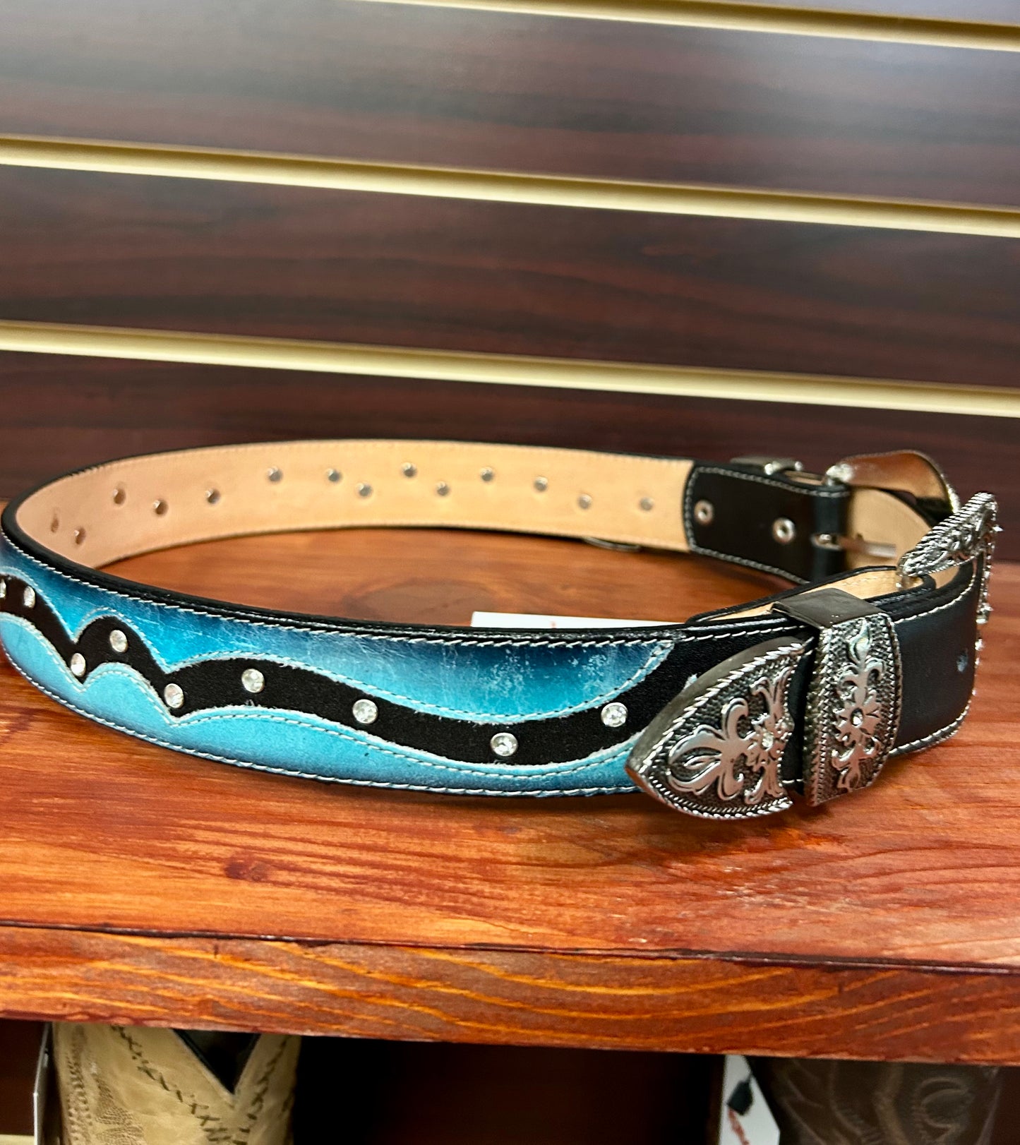 Naomi Double Buckle Women’s Western Belt