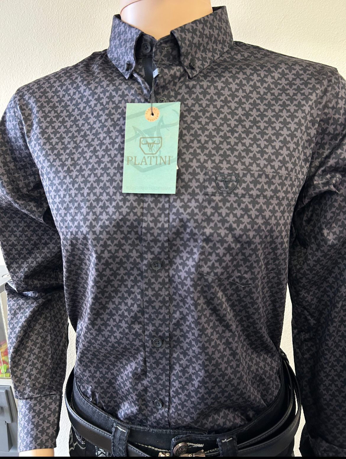 El Patrón - Men’s Long Sleeve Shirt (Black & Butter)